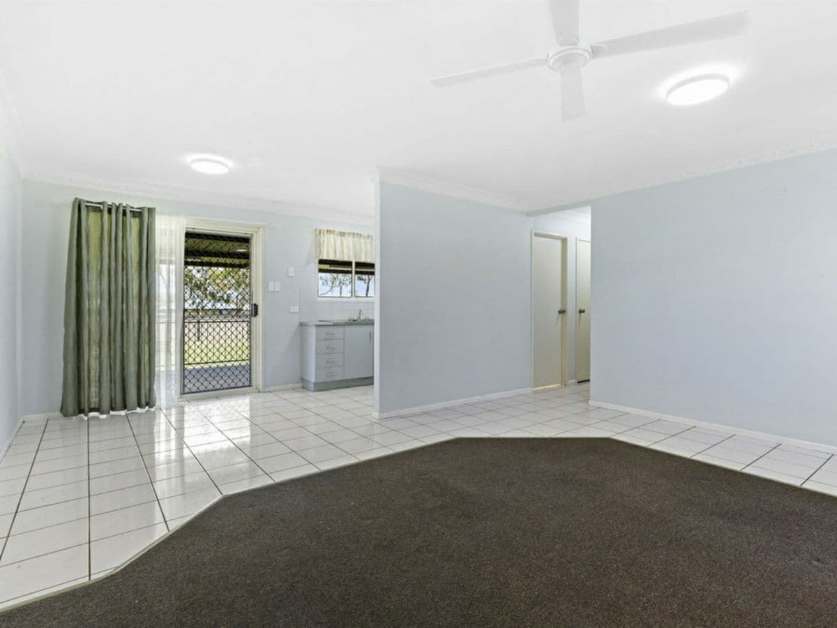38 Hutchings Street, GRACEMERE, Gracemere - Thumbnail 2