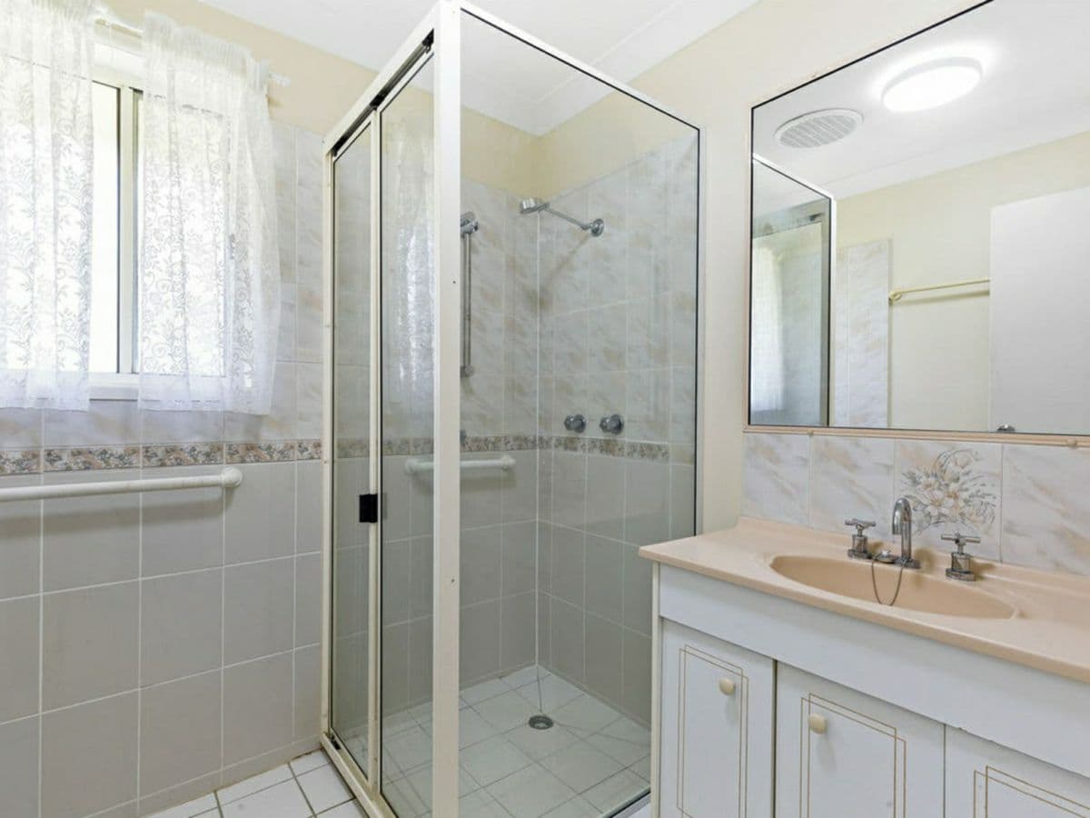 38 Hutchings Street, GRACEMERE, Gracemere - Thumbnail 8