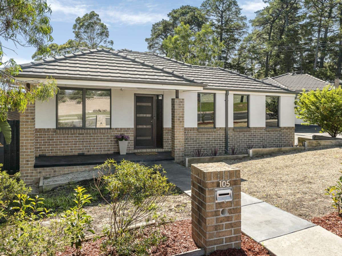 105 Durham Road, KILSYTH, Kilsyth - Image 1