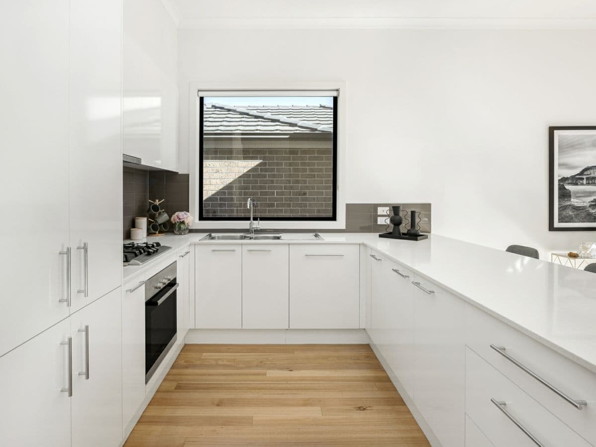 105 Durham Road, KILSYTH, Kilsyth - Thumbnail 2