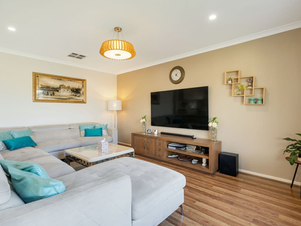 60 Turion Drive, MICKLEHAM, Mickleham - Thumbnail 6