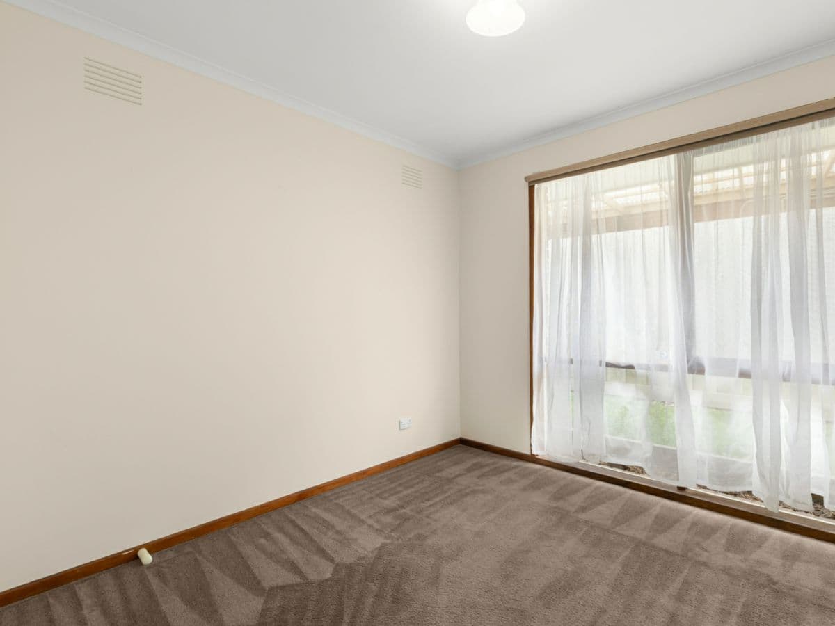 53 Southgateway, LANGWARRIN, Langwarrin - Thumbnail 2