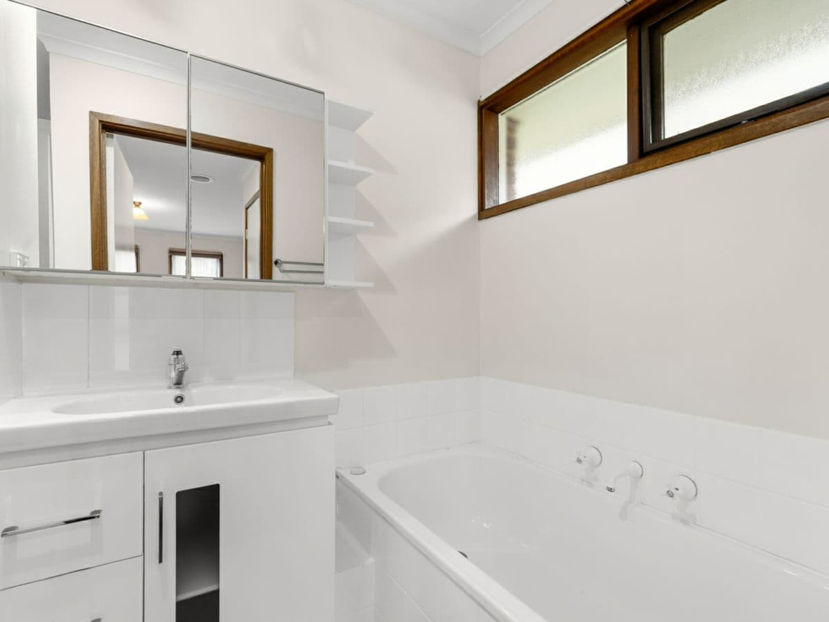 53 Southgateway, LANGWARRIN, Langwarrin - Thumbnail 8