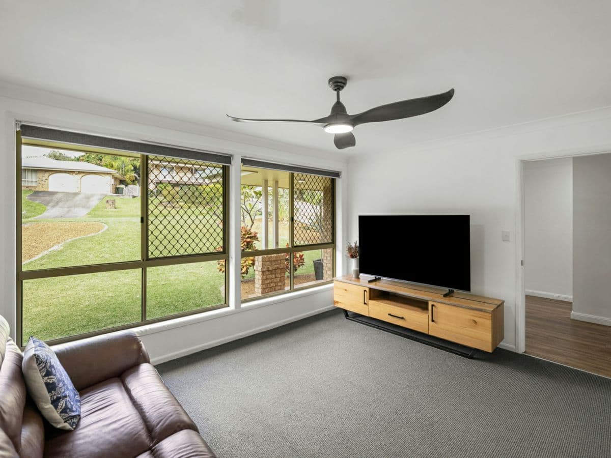 33 Sandpiper Crescent, BOAMBEE EAST, Boambee East - Thumbnail 3