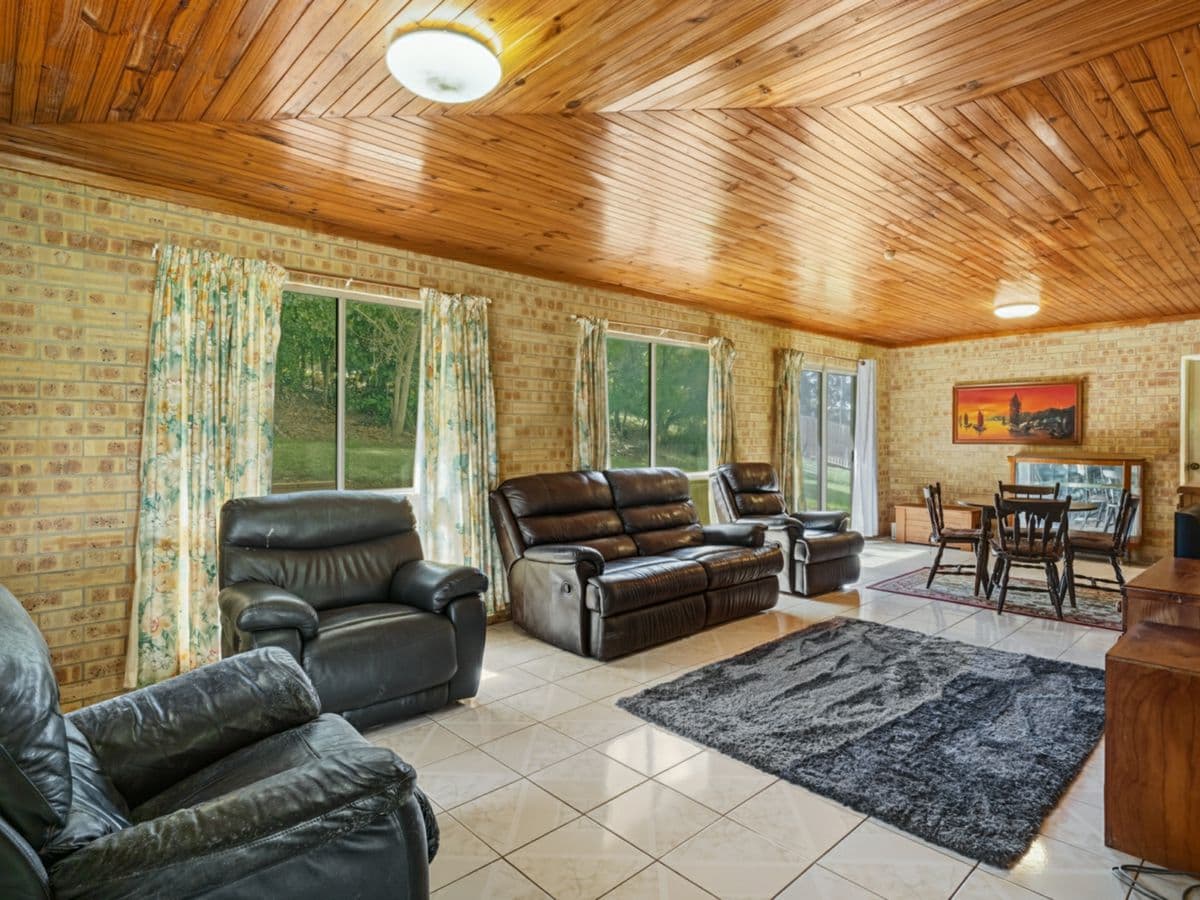 50 Hughes Street, YEPPOON, Yeppoon - Thumbnail 2