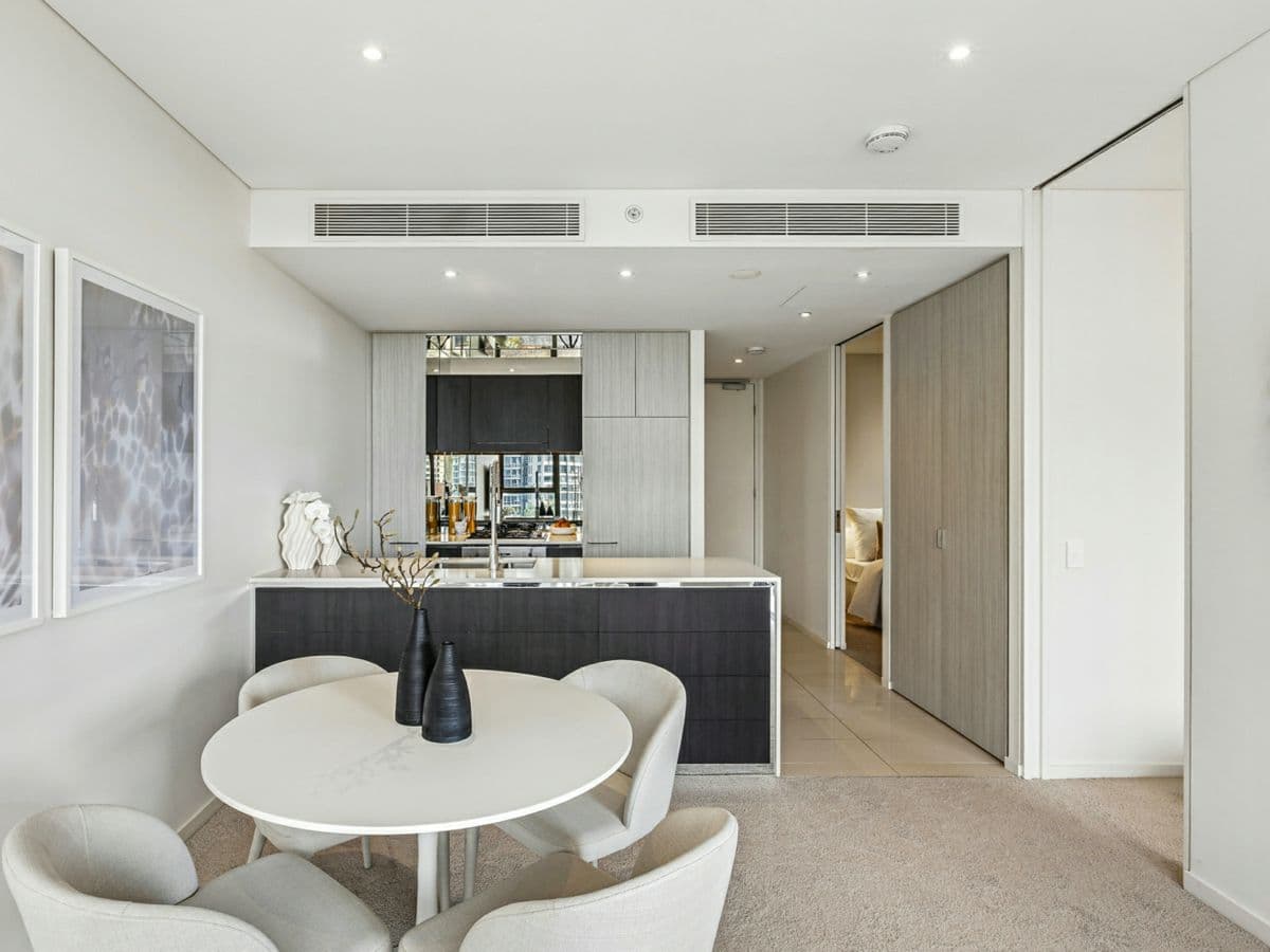 1005/211 Pacific Highway, NORTH SYDNEY, North Sydney - Thumbnail 4