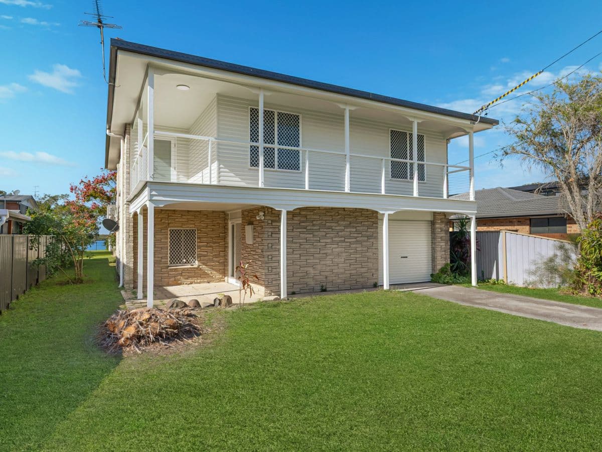 6 Riverside Drive, WEST BALLINA, West Ballina - Thumbnail 2