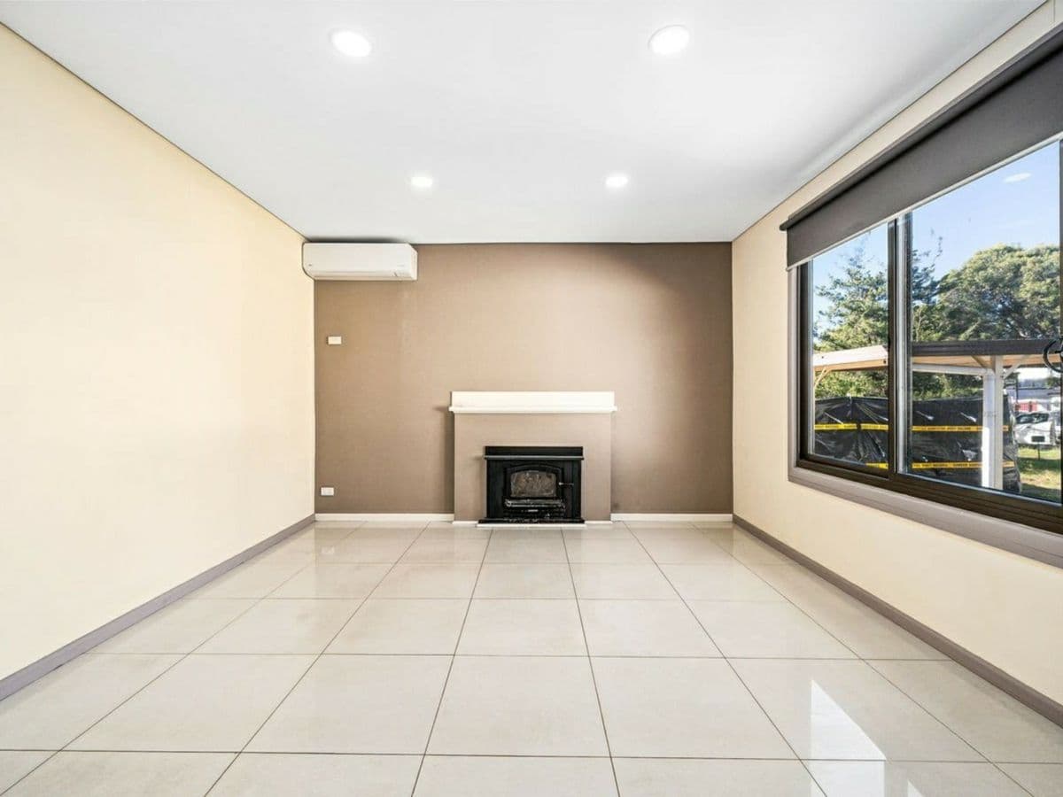105 Mileham Street, SOUTH WINDSOR, South Windsor - Thumbnail 4