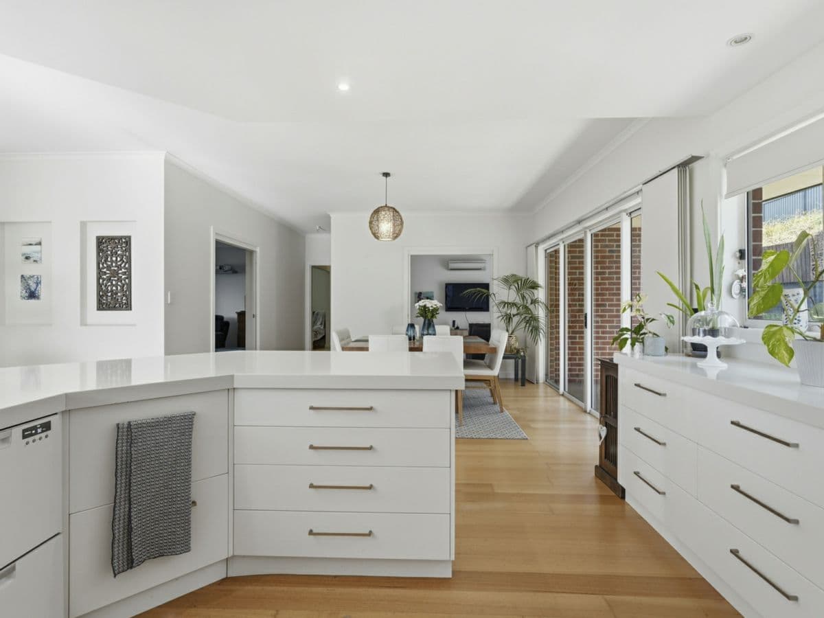 17 Lennon Rise, NEWSTEAD, Newstead - Thumbnail 2