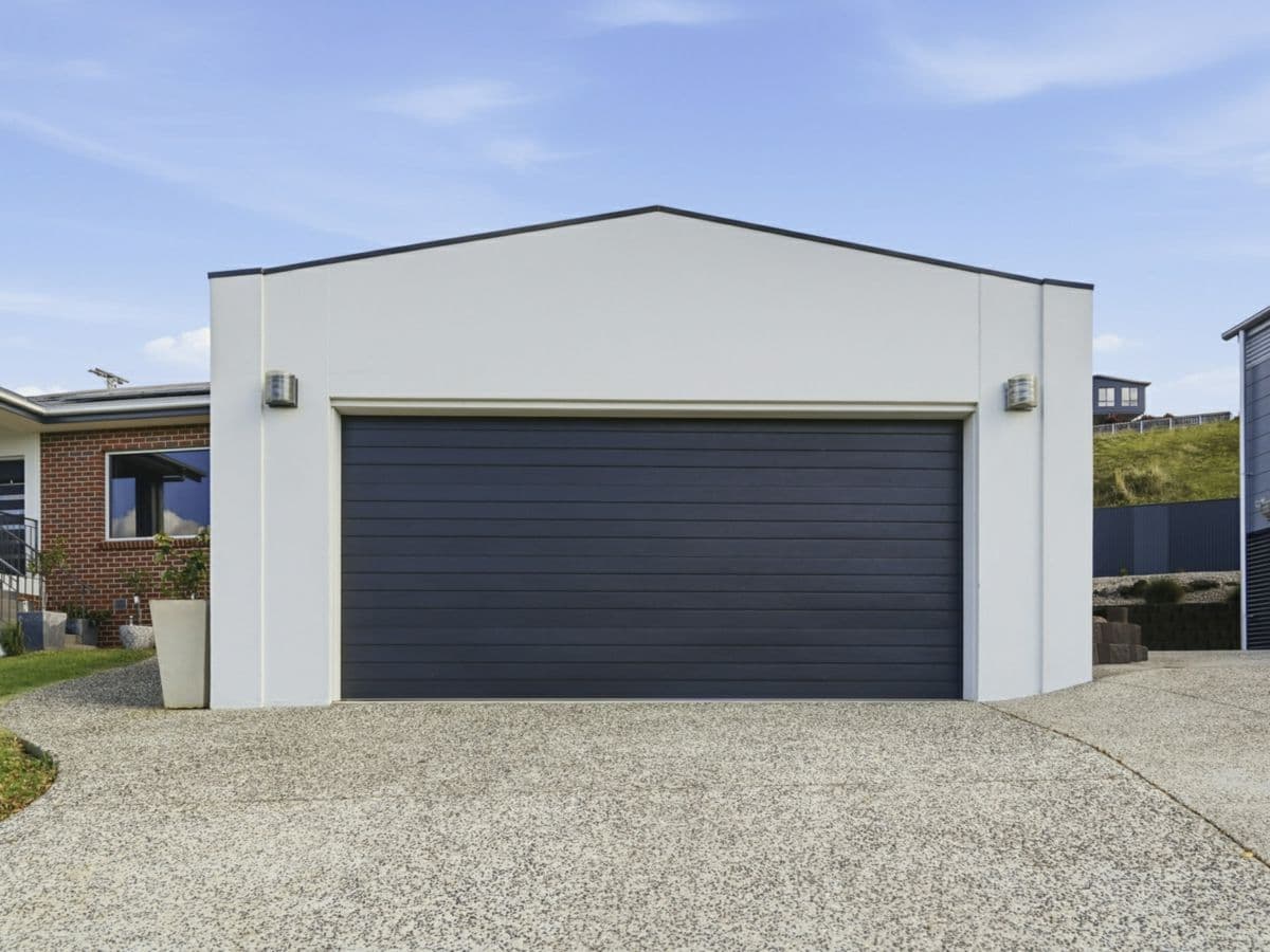 17 Lennon Rise, NEWSTEAD, Newstead - Thumbnail 8