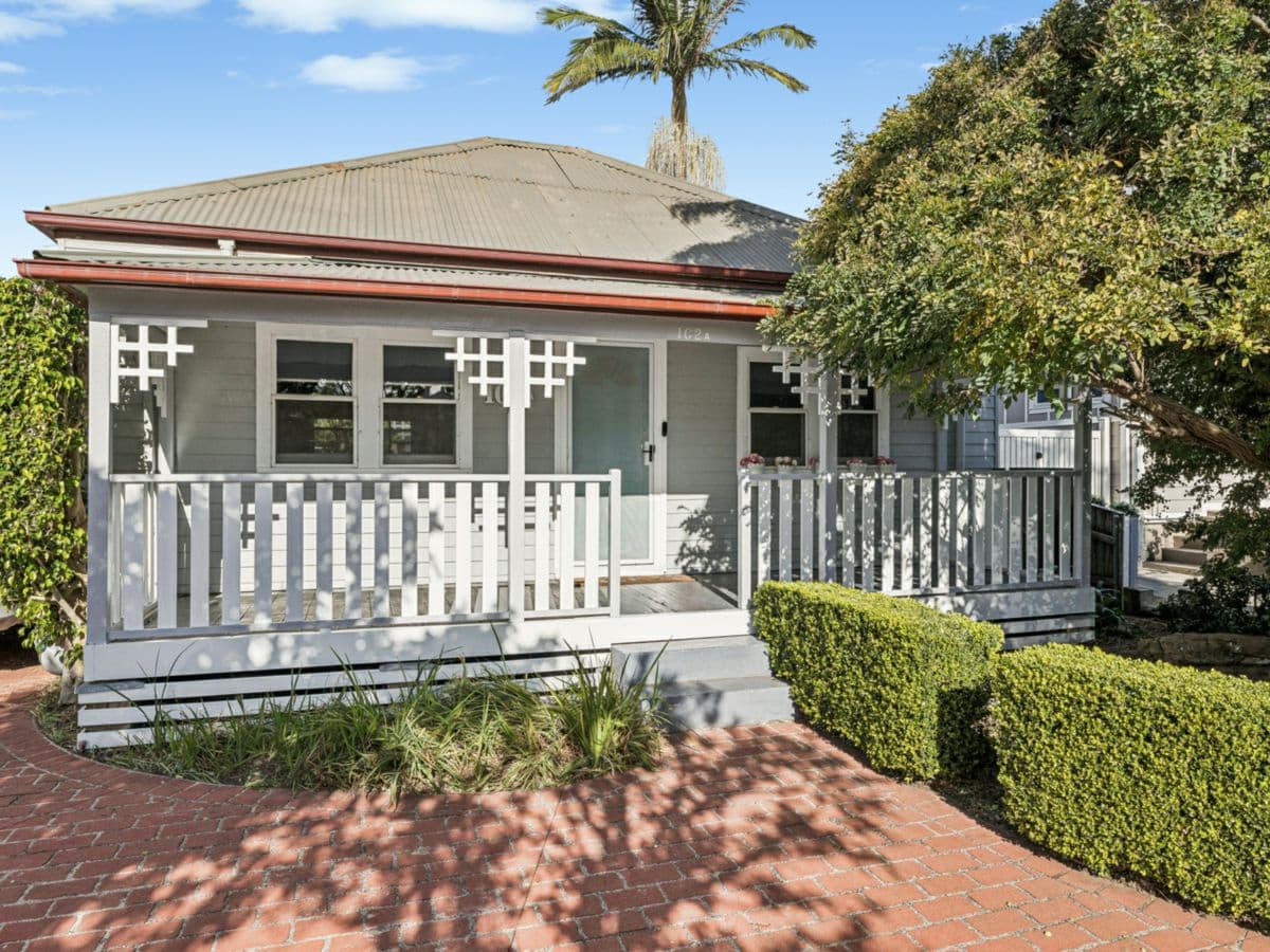 102a Cooriengah Heights Road, ENGADINE, Engadine - Image 1