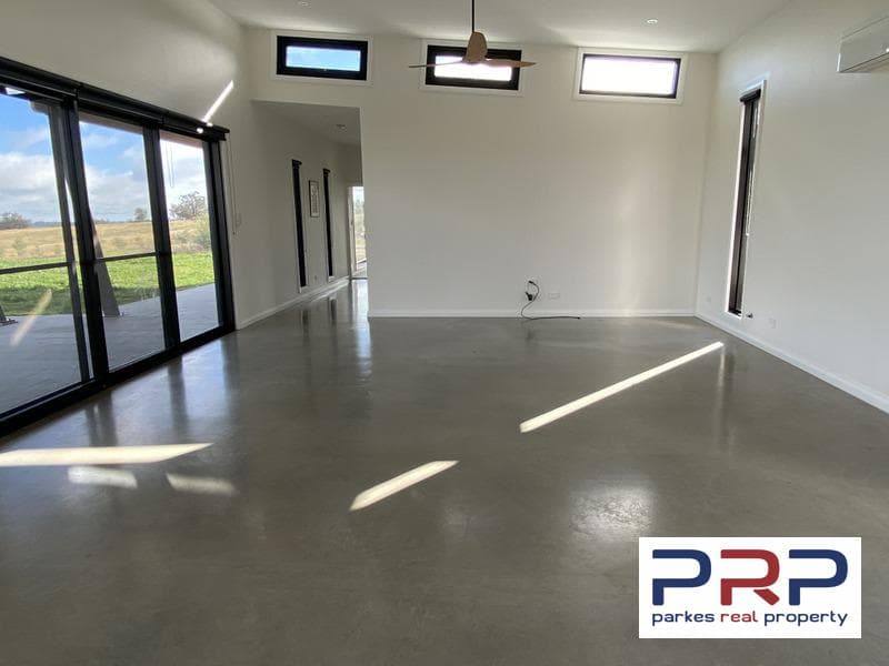 73 Corcoran Road,, PARKES NSW 2870, Parkes - Thumbnail 4
