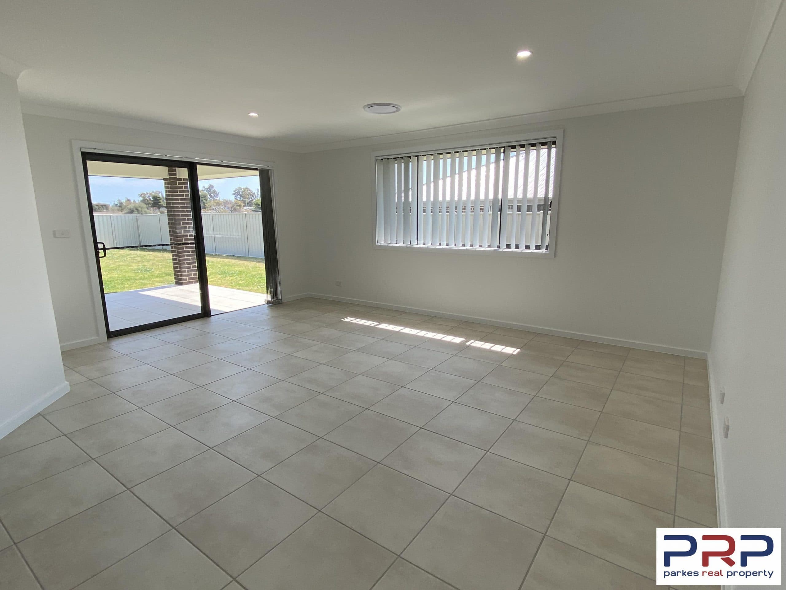 12 Cedar Crescent,, PARKES NSW 2870, Parkes - Thumbnail 4