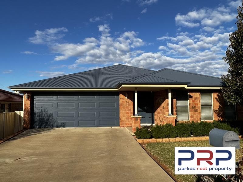 5 Cedar Crescent,, PARKES NSW 2870, Parkes - Image 1
