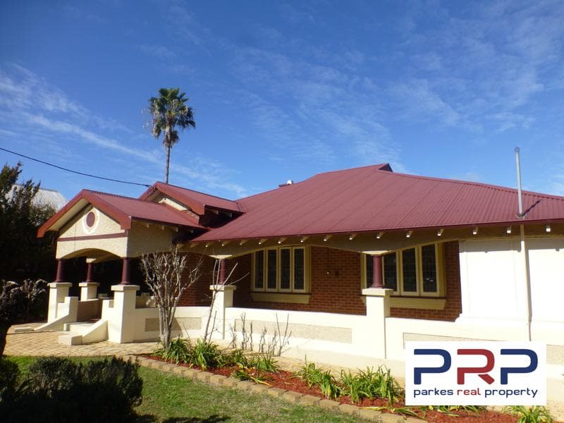 17 Cecile Street,, PARKES NSW 2870, Parkes - Image 1