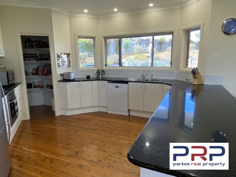 39 Farrer Street,, PARKES NSW 2870, Parkes - Thumbnail 4
