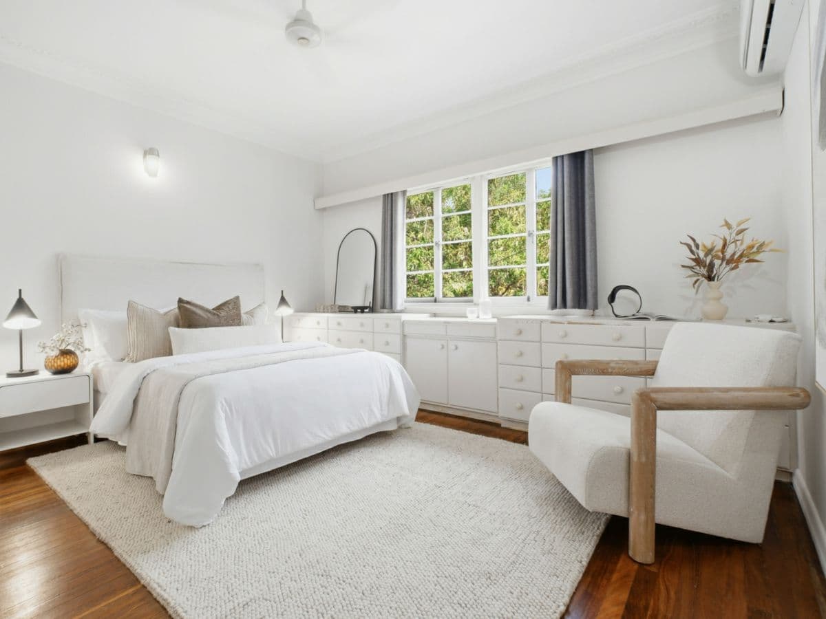 54 Coonara Street, HOLLAND PARK, Holland Park - Thumbnail 7