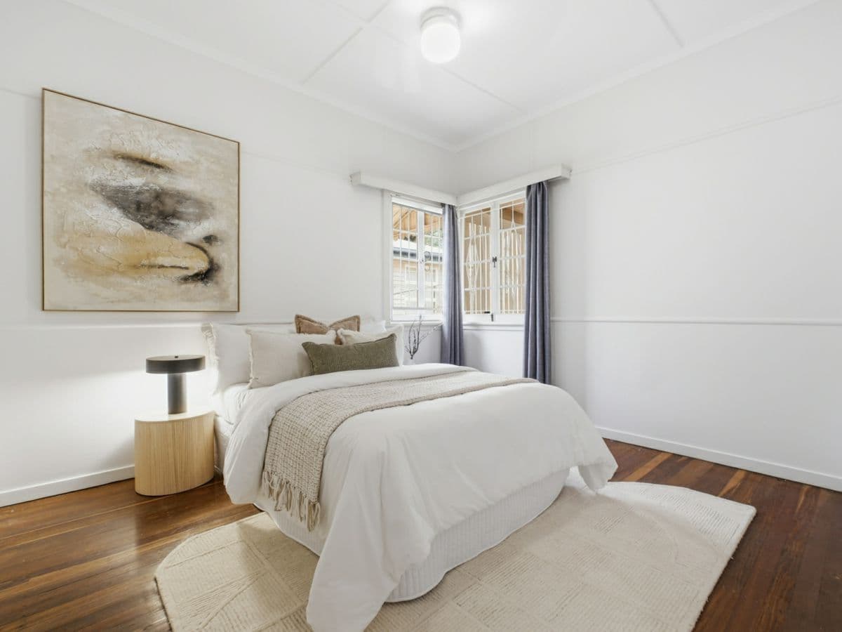 54 Coonara Street, HOLLAND PARK, Holland Park - Thumbnail 8