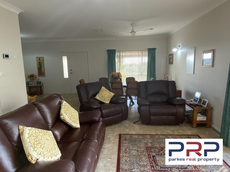 33 Farrer Street,, PARKES NSW 2870, Parkes - Thumbnail 7