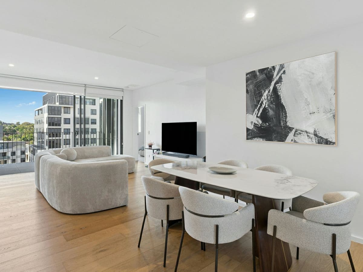 810/2 Malthouse Way, SUMMER HILL, Summer Hill - Image 1