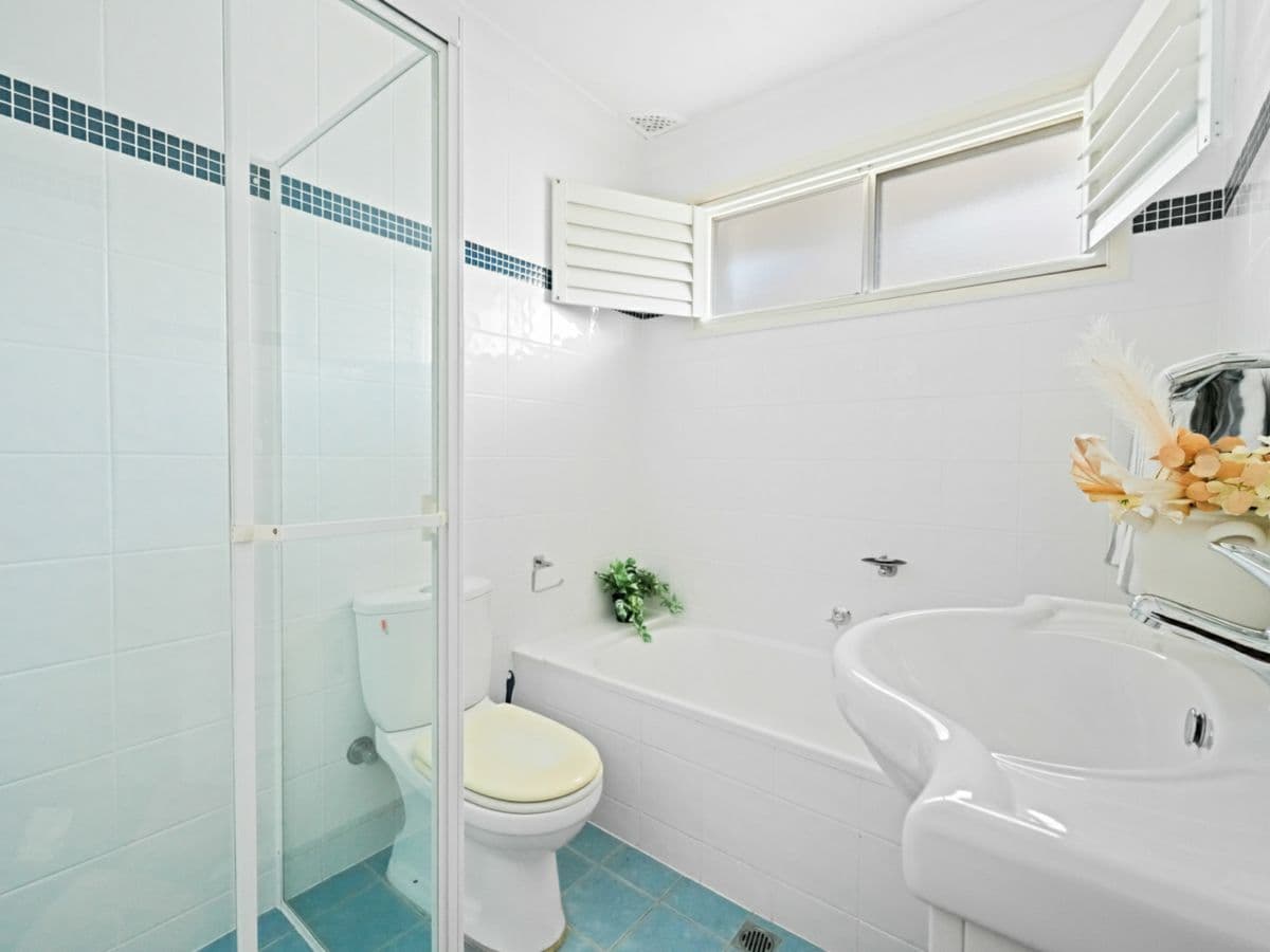 78 Oak Drive, GEORGES HALL, Georges Hall - Thumbnail 7