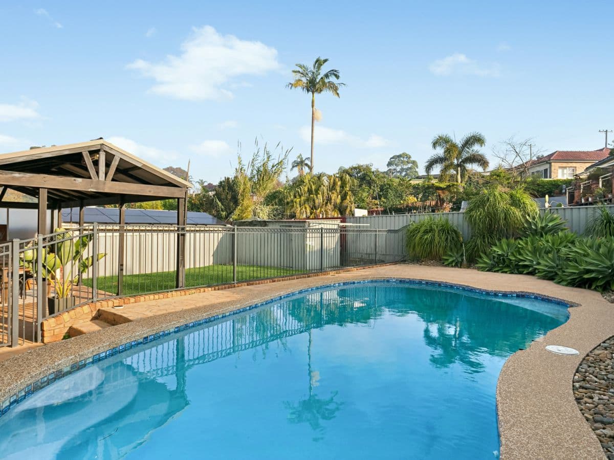 22 Glenview Place, ENGADINE, Engadine - Thumbnail 8
