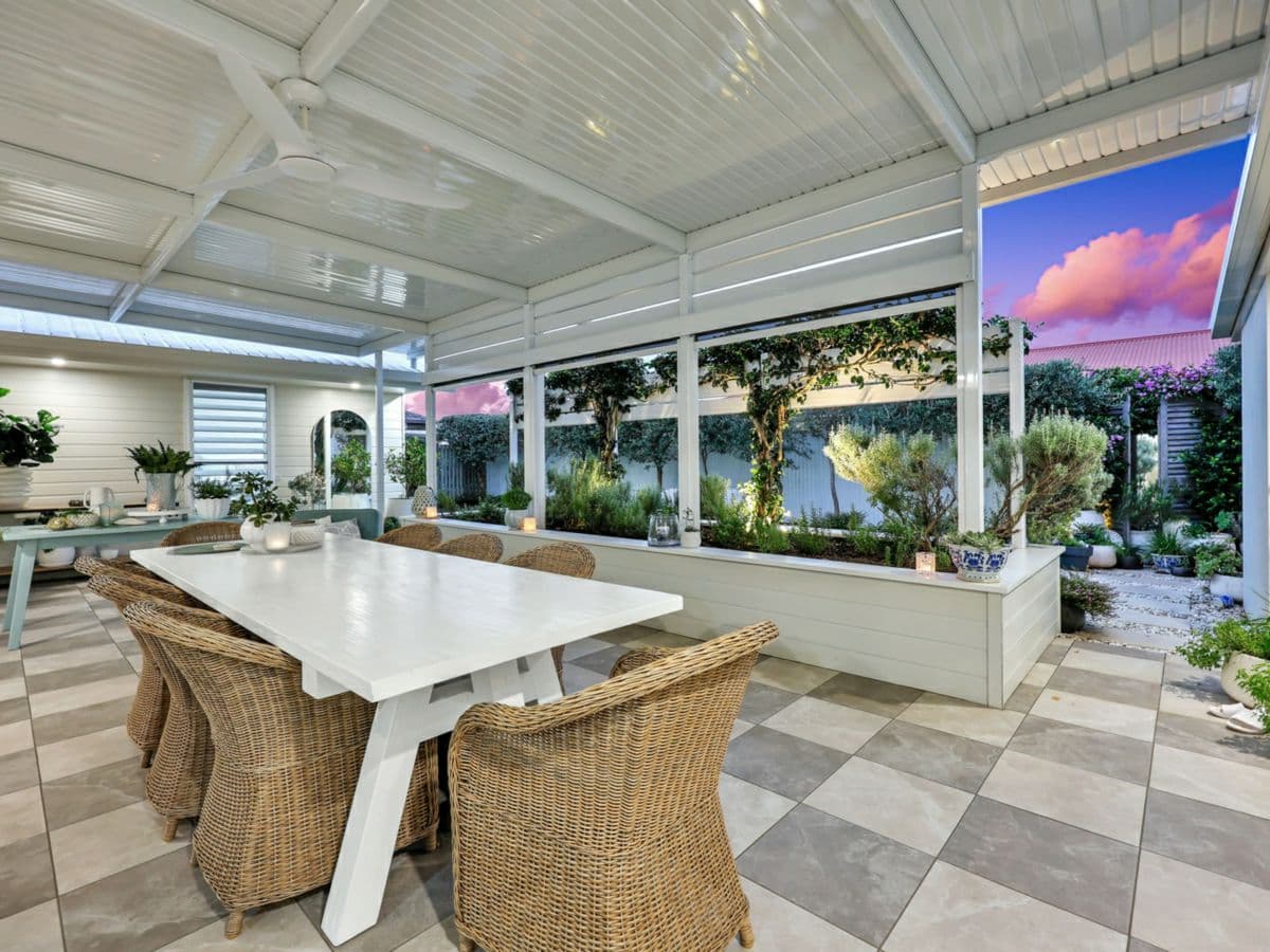 19 Trevors Road, BARGARA, Bargara - Image 1