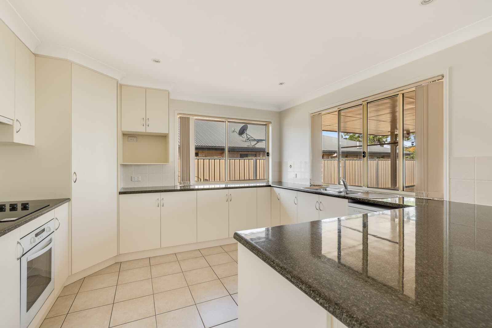 6 Clara Street Highfields QLD 4352, Highfields - Thumbnail 7