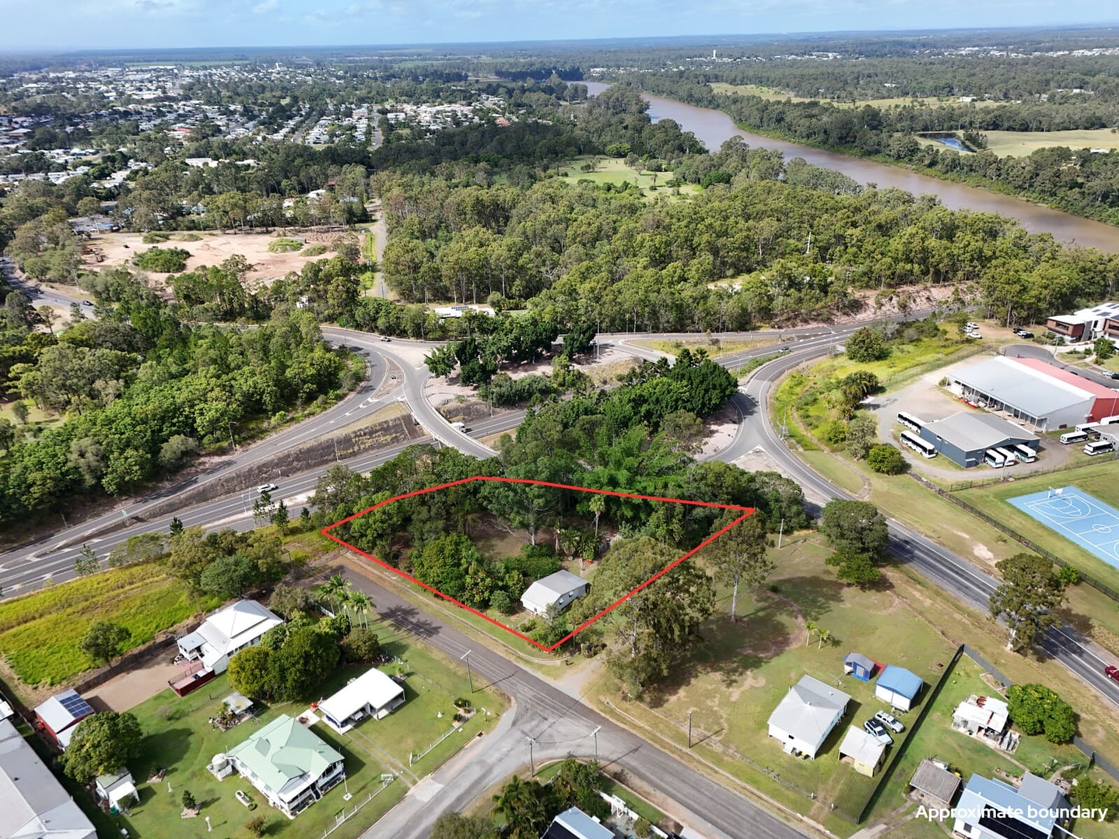 21 Sunbury Street Maryborough West QLD 4650, Maryborough West - Thumbnail 2
