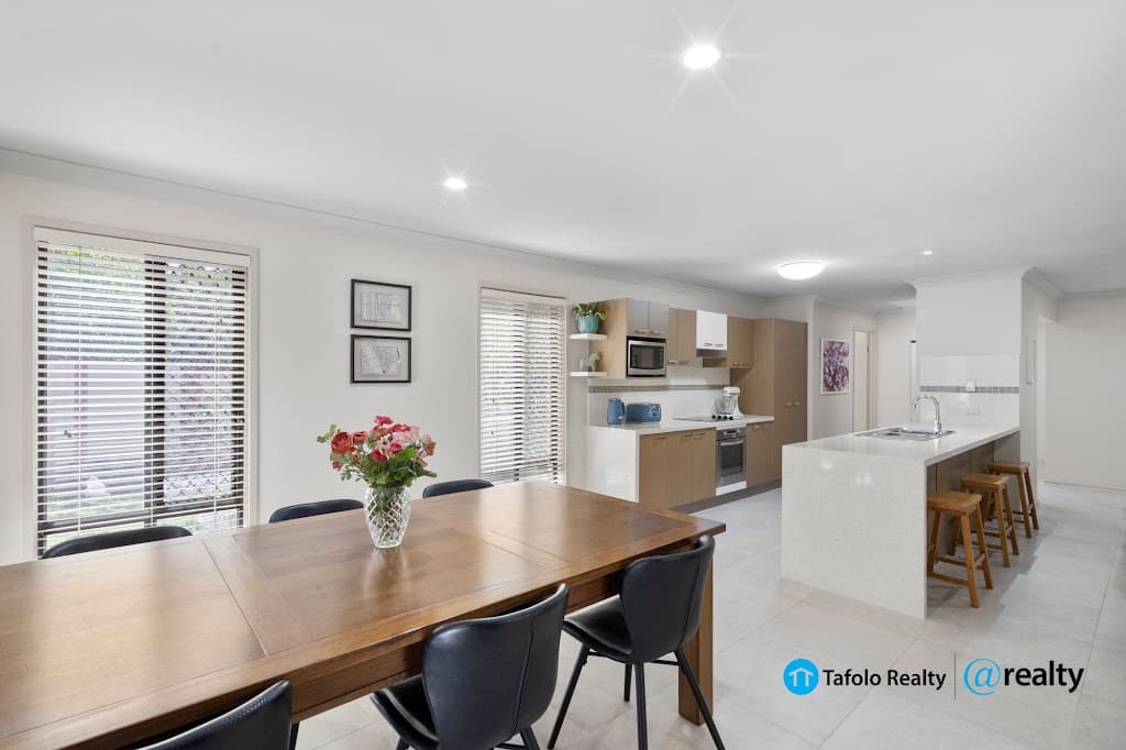 36 Azure Avenue, Redland Bay, QLD, 4165, Redland Bay - Thumbnail 6