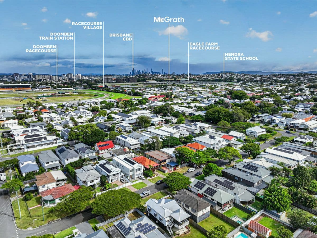 23 Hamilton Avenue, HENDRA, Hendra - Thumbnail 2