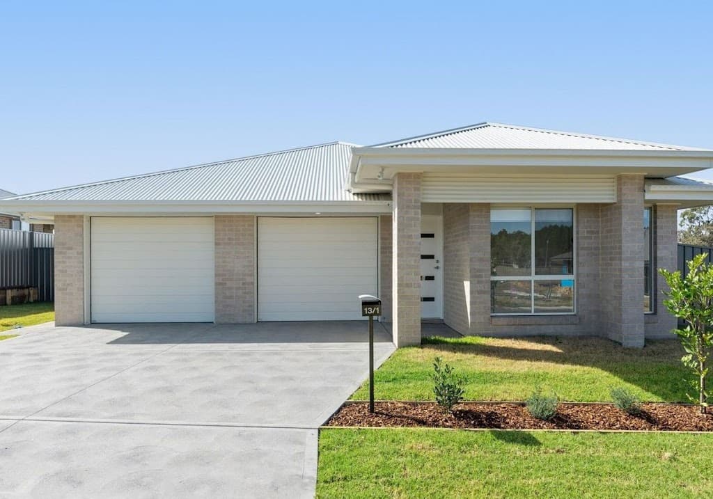 1&2/13 Berwick Avenue, Heddon Greta, NSW, 2321, Heddon Greta - Image 1