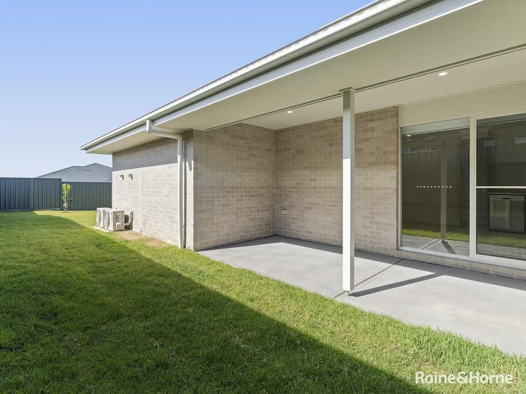 1&2/13 Berwick Avenue, Heddon Greta, NSW, 2321, Heddon Greta - Thumbnail 4