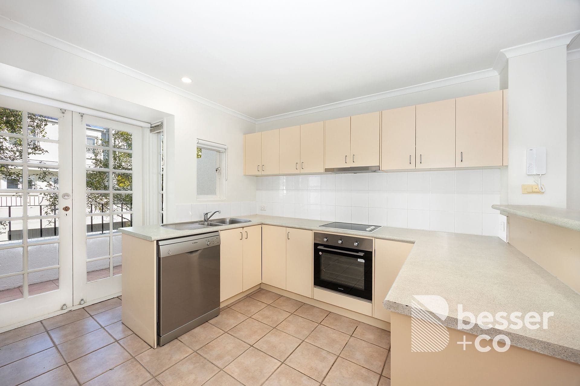 16/25 Malmsbury Street, Hawthorn - Thumbnail 6