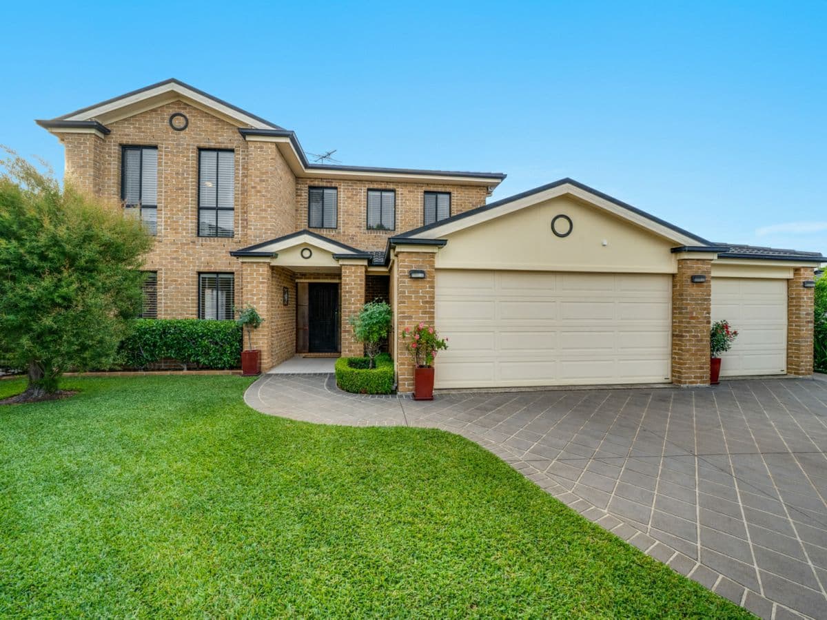 18 Philippa Court, KELLYVILLE, Kellyville - Thumbnail 2