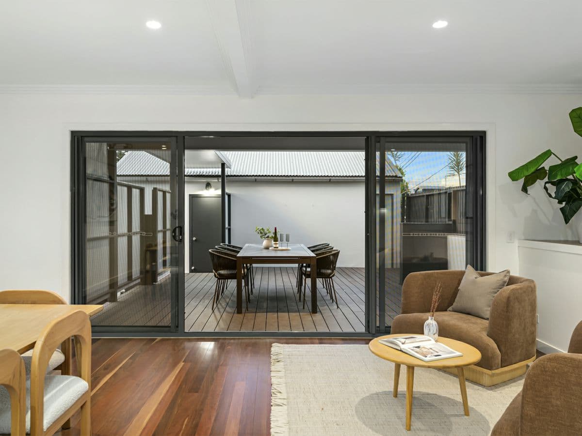 23 Carr Street, BULIMBA, Bulimba - Thumbnail 8