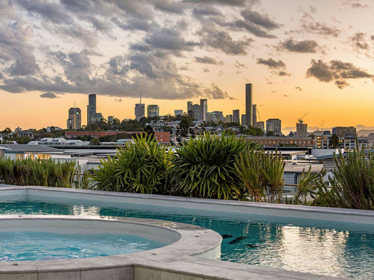 2/30 Love Street, BULIMBA, Bulimba - Thumbnail 2