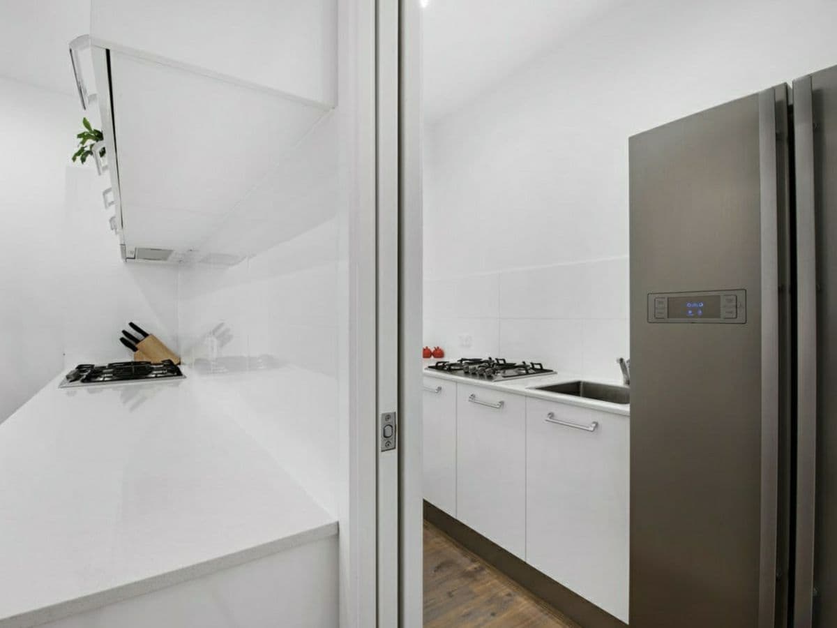 70 Holmes Street, BRIGHTON, Brighton - Thumbnail 5