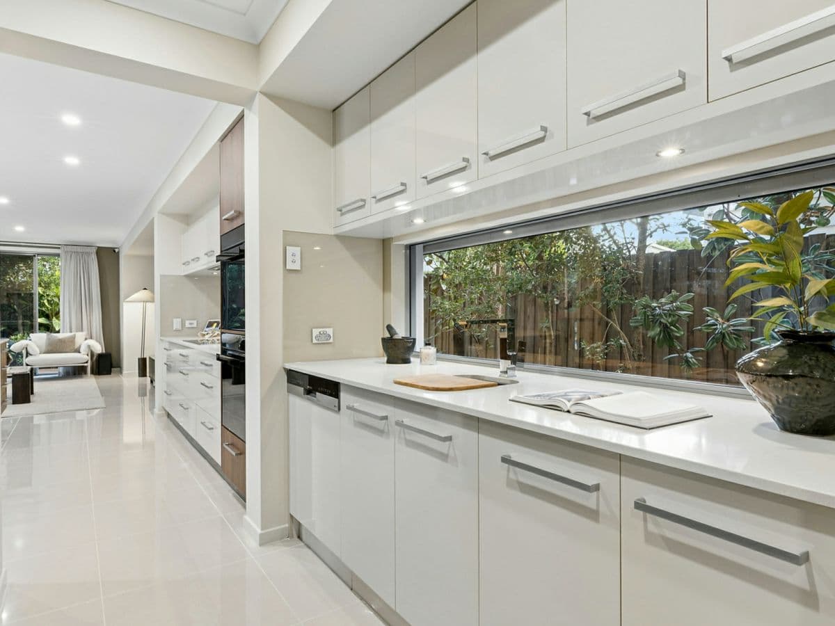 19 Sandon Street, GRACEVILLE, Graceville - Thumbnail 7