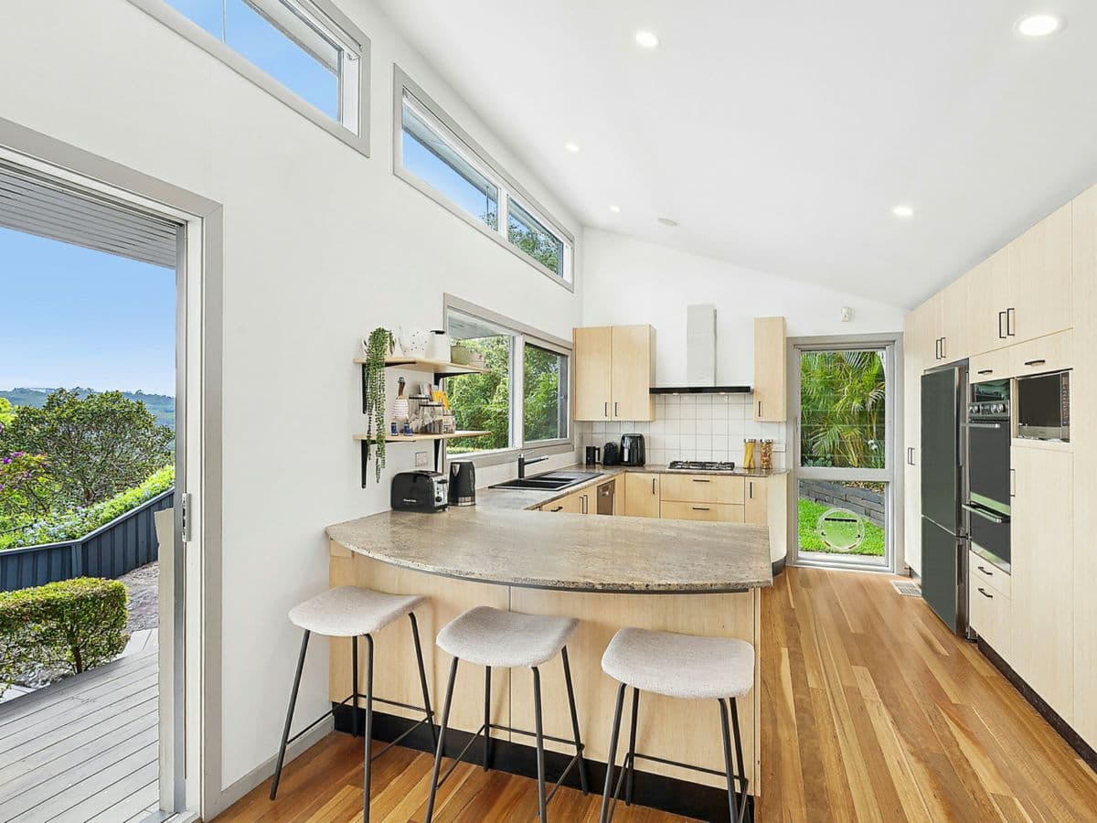 8 Yeats Avenue, KILLARNEY HEIGHTS, Killarney Heights - Thumbnail 5