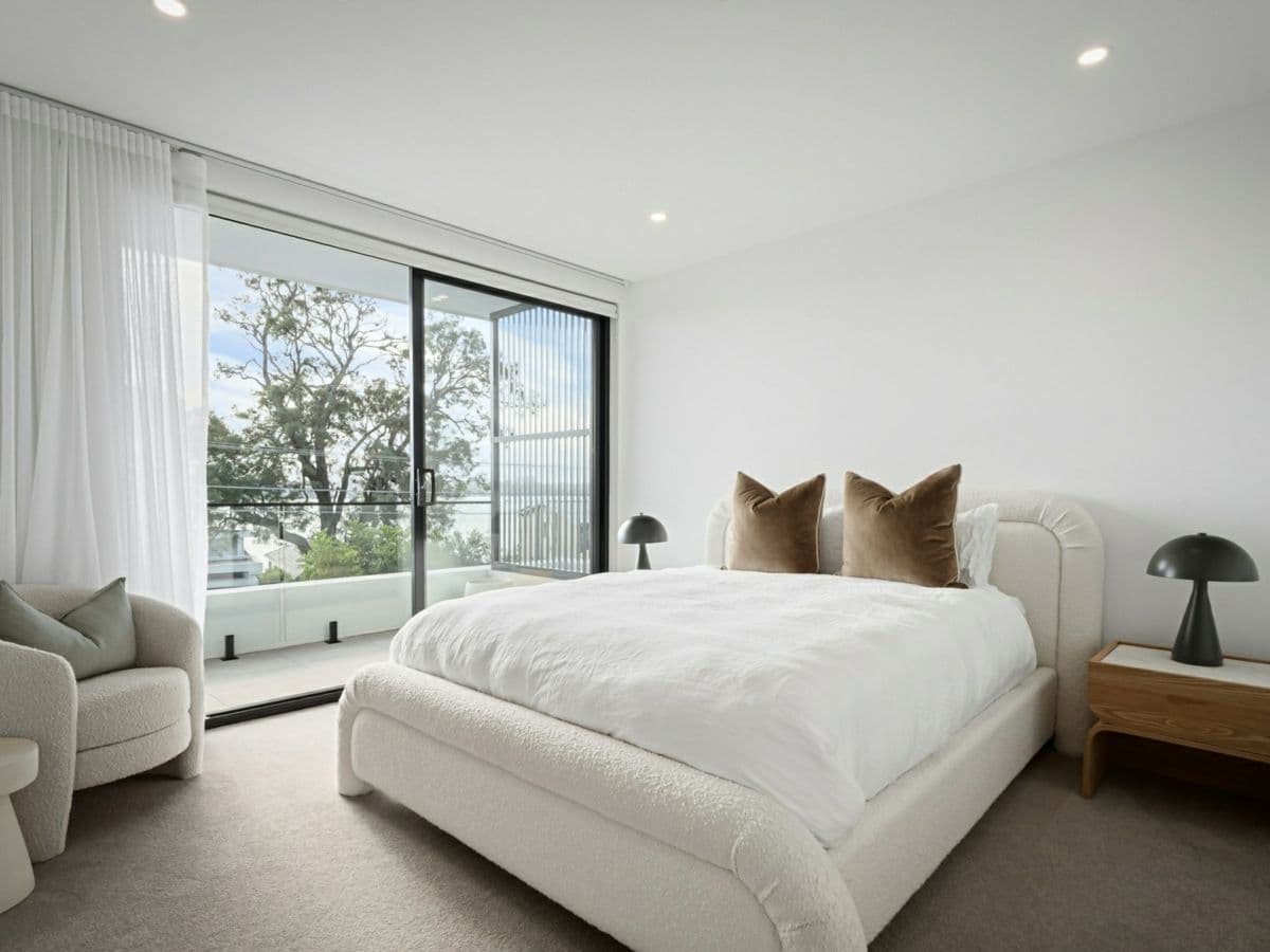 1/6 Holt Road, TAREN POINT, Taren Point - Thumbnail 8