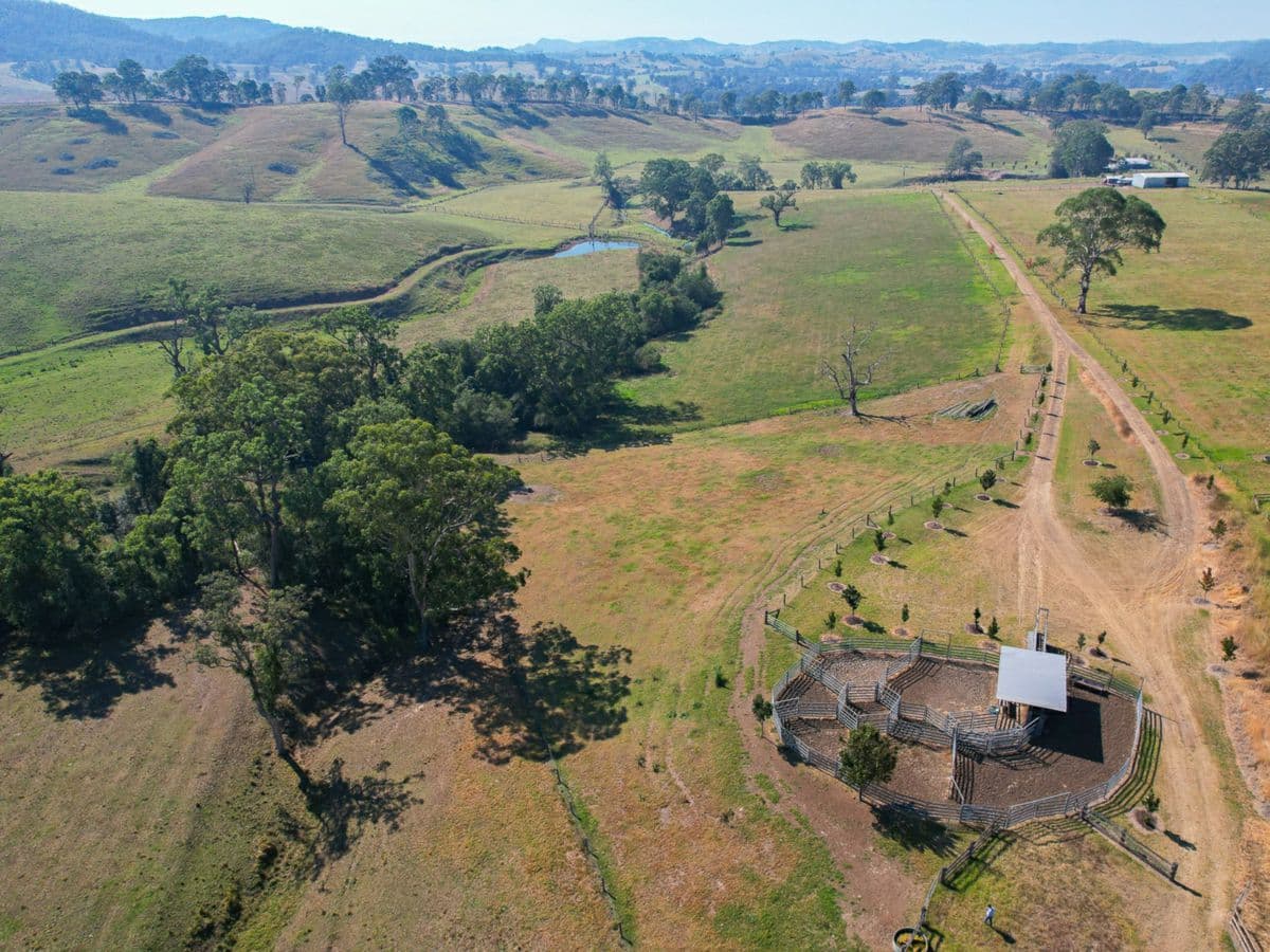 879 Thunderbolts Way, GLOUCESTER, Gloucester - Thumbnail 8