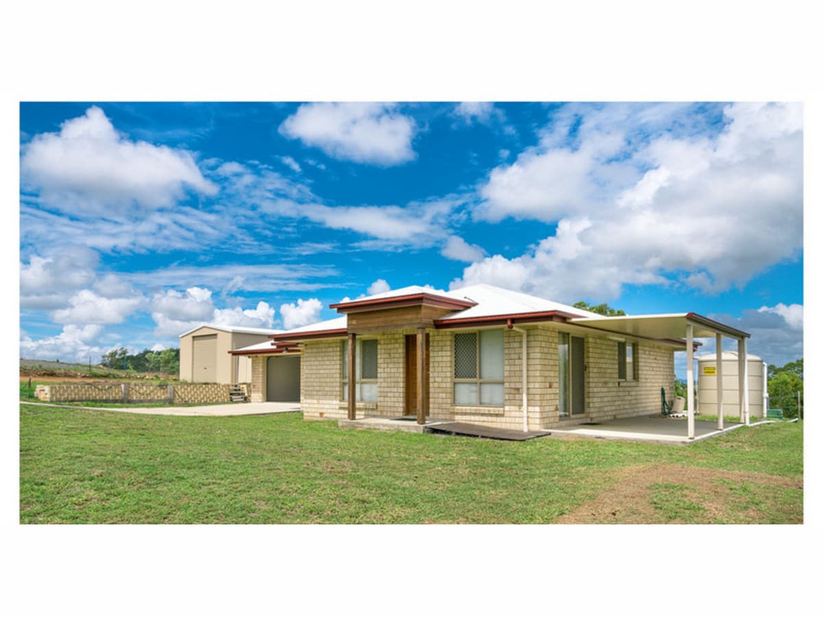 128 Constance Avenue, Rockyview QLD, Rockyview - Thumbnail 2