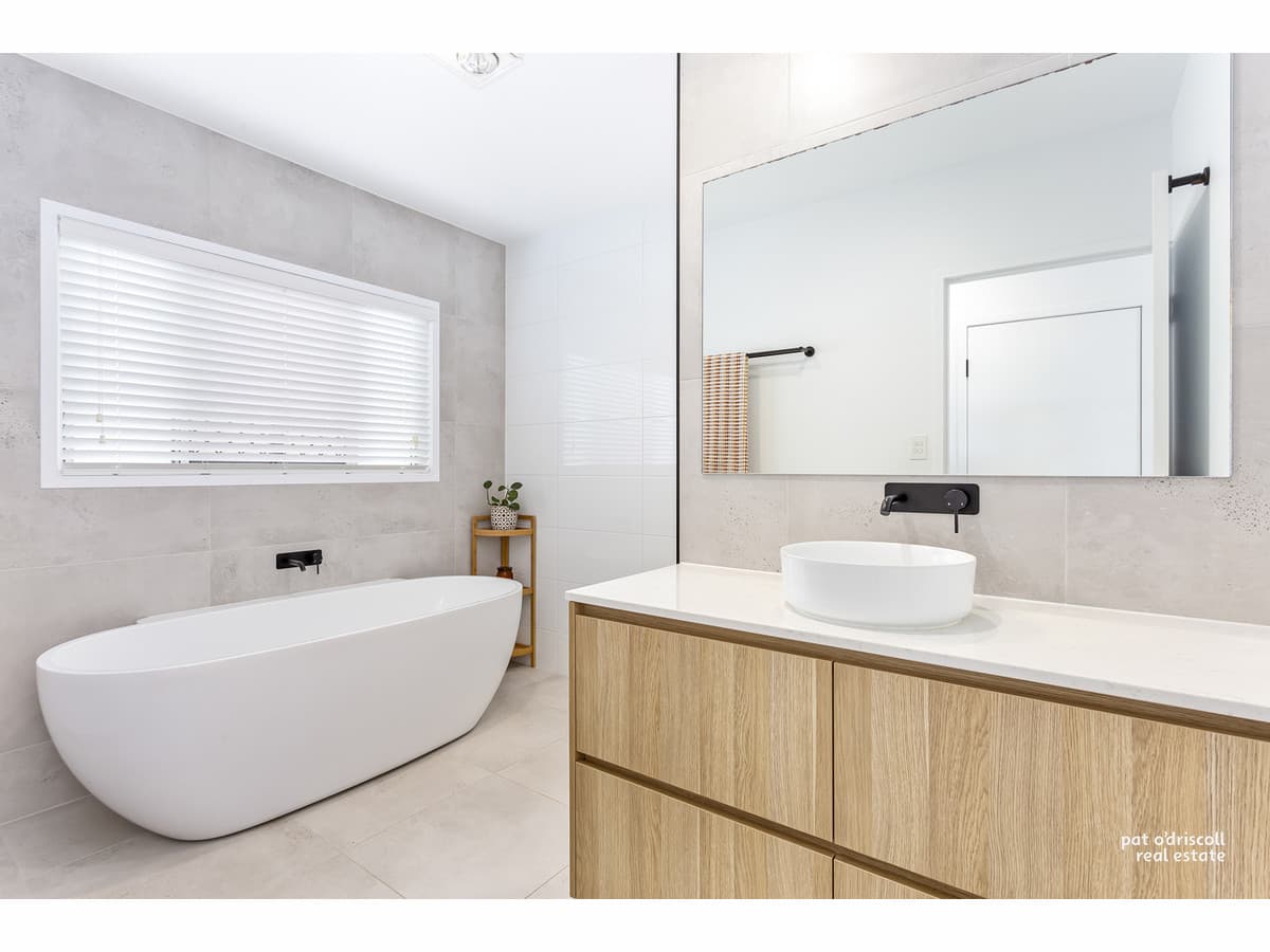 5 Bates Court, Gracemere QLD, Gracemere - Thumbnail 3