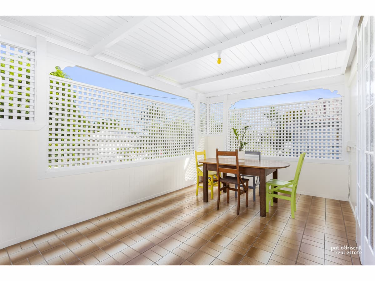 54 Davis Street, The Range QLD, The Range - Thumbnail 2