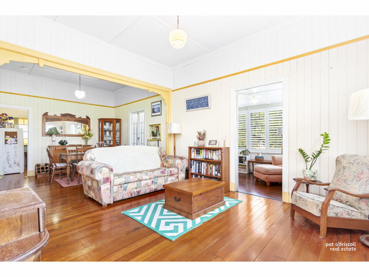 54 Davis Street, The Range QLD, The Range - Thumbnail 3