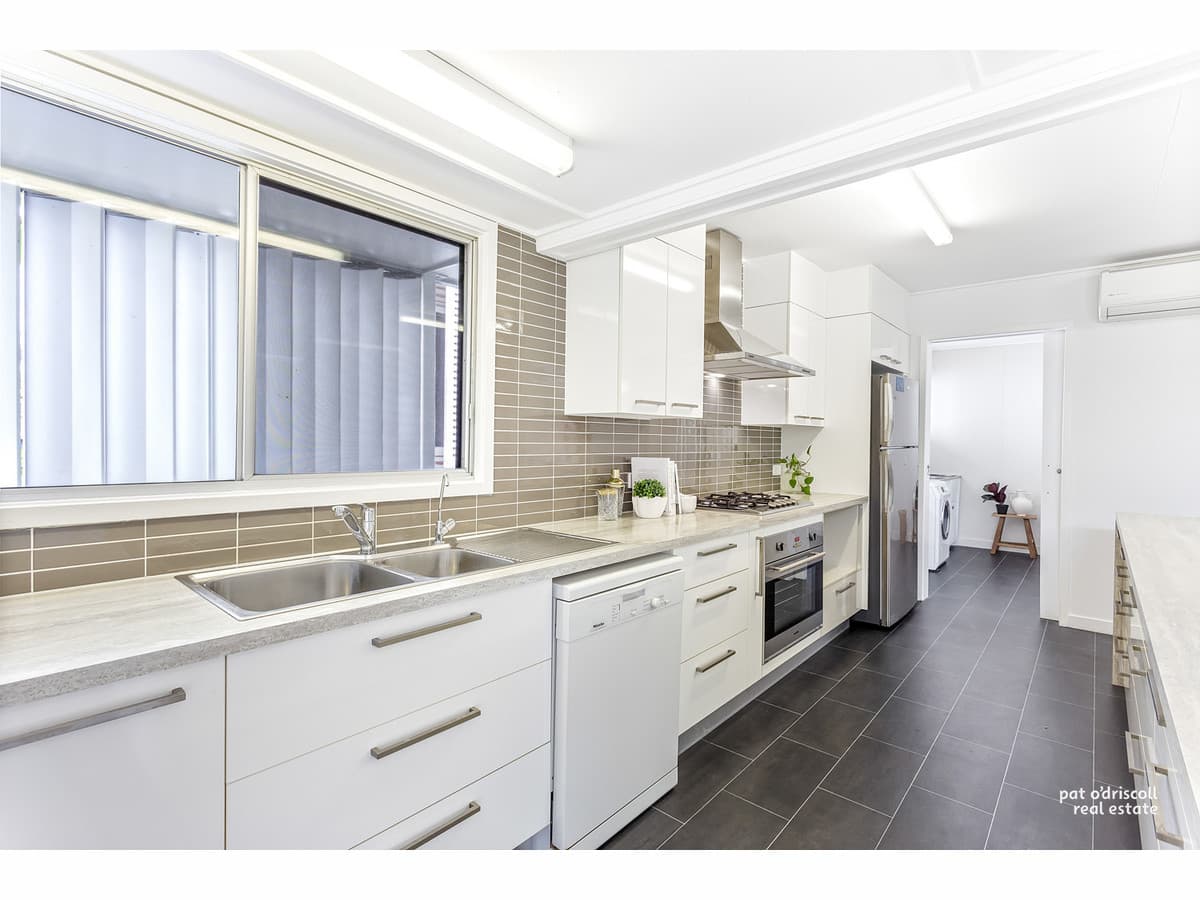 33 Queen Street, The Range QLD, The Range - Thumbnail 3