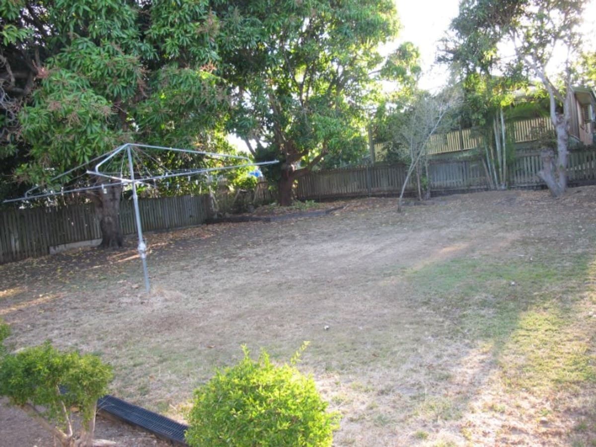 102 Davis Street, The Range QLD, The Range - Thumbnail 2