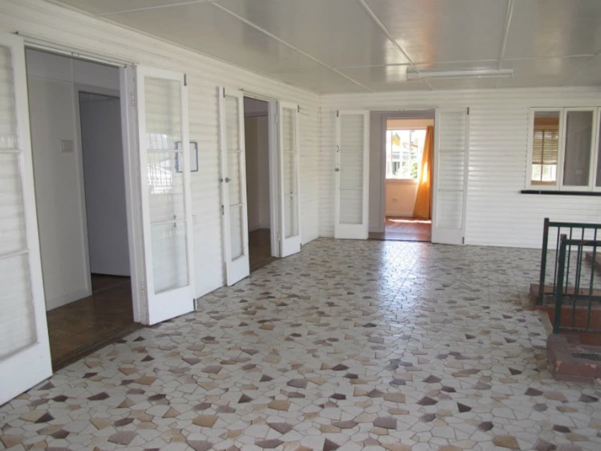 32 Ward Street, The Range QLD, The Range - Thumbnail 2