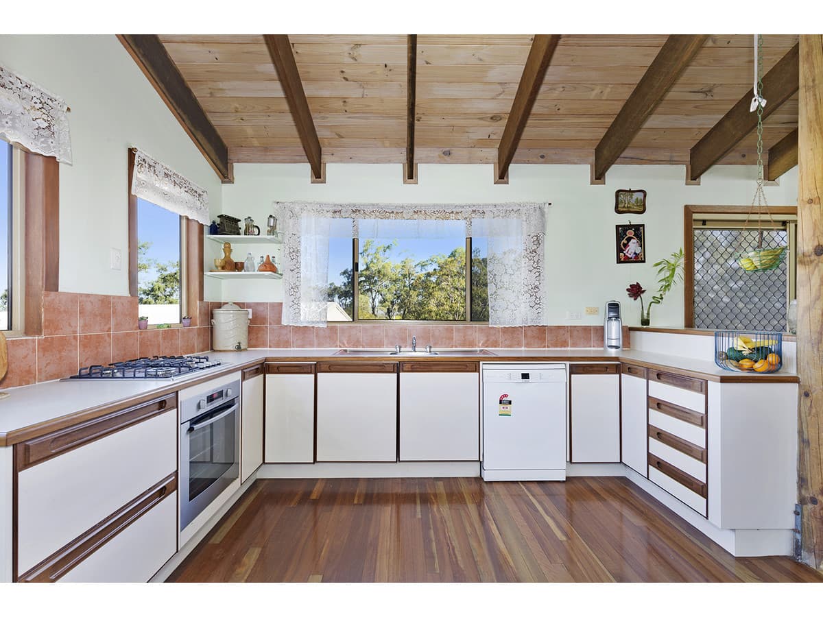 199 Ashford Street, Gracemere QLD, Gracemere - Thumbnail 3